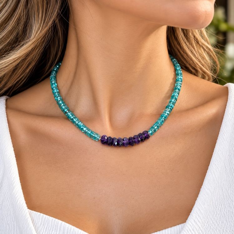 Laruna Necklace