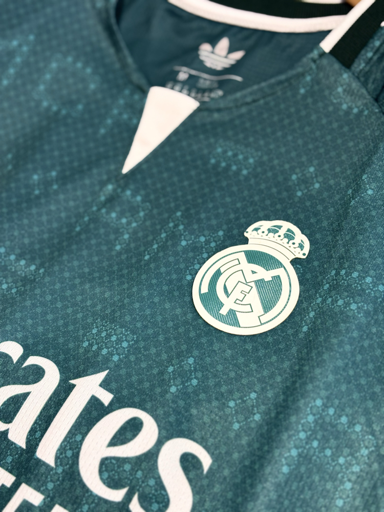 Real Madrid 26/27 Deplasman Forması
