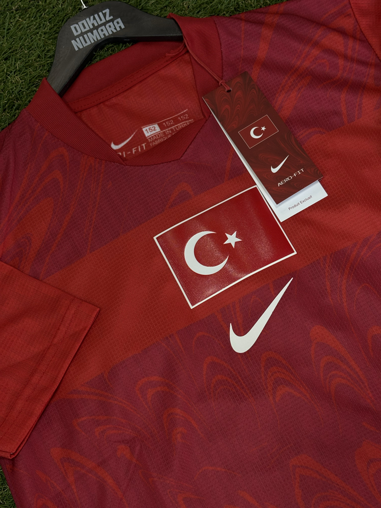 İTHAL KALİTE MİLLİ TAKIM ÇOCUK