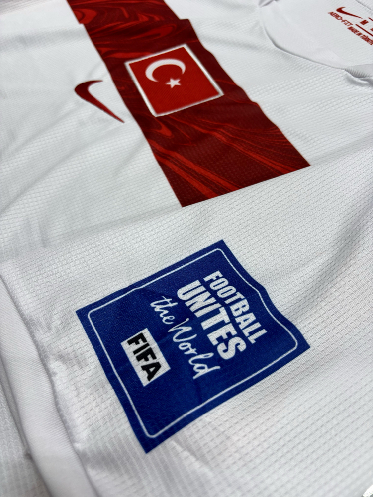 MİLLİ TAKIM BEYAZ