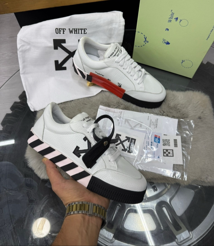 Off-White Vulcanized White