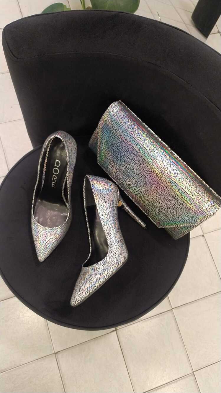 HOLOGRAM AYAKKABI & ÇANTA