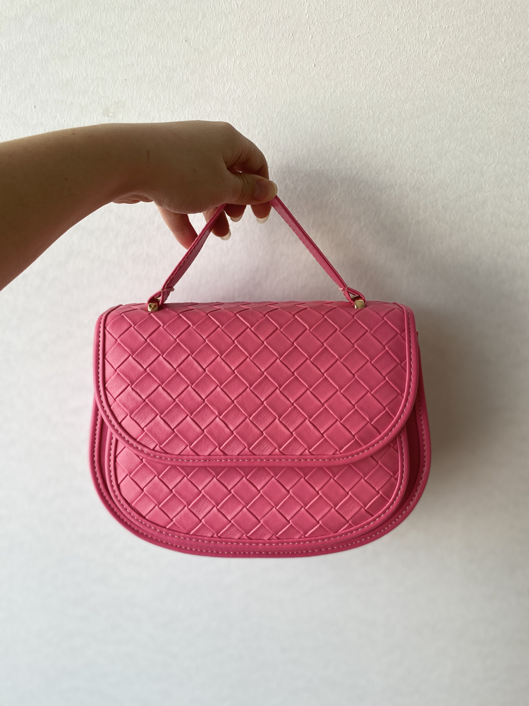 PAROL FUŞYA BOTTEGA DESENLİ ÇANTAMIZ