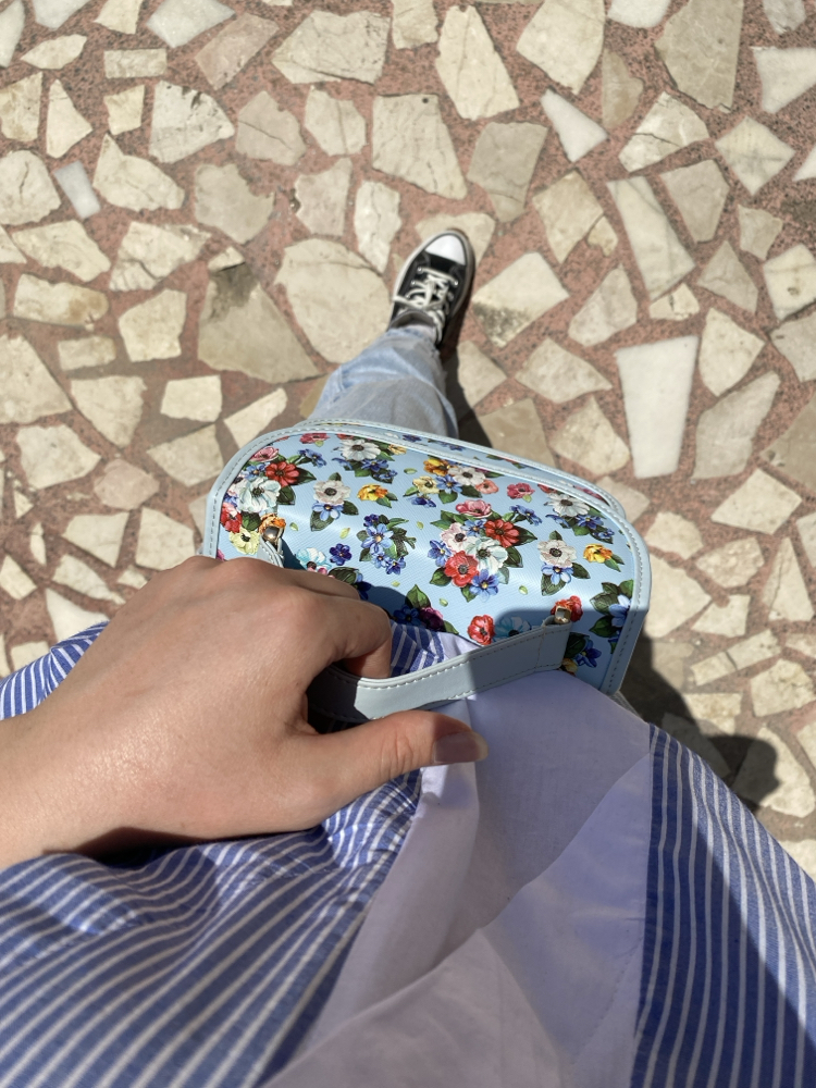 PAROL MİNİ BEBEK MAVİ ÇİÇEKLİ ÇANTAMIZ