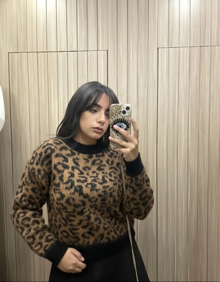 Leopar Yünlü Kazak