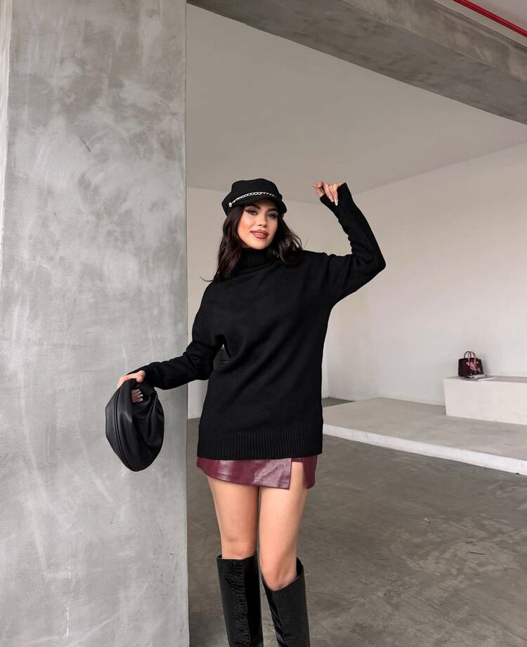 Siyah Oversize Balıkçı Yaka Tunik Kazak