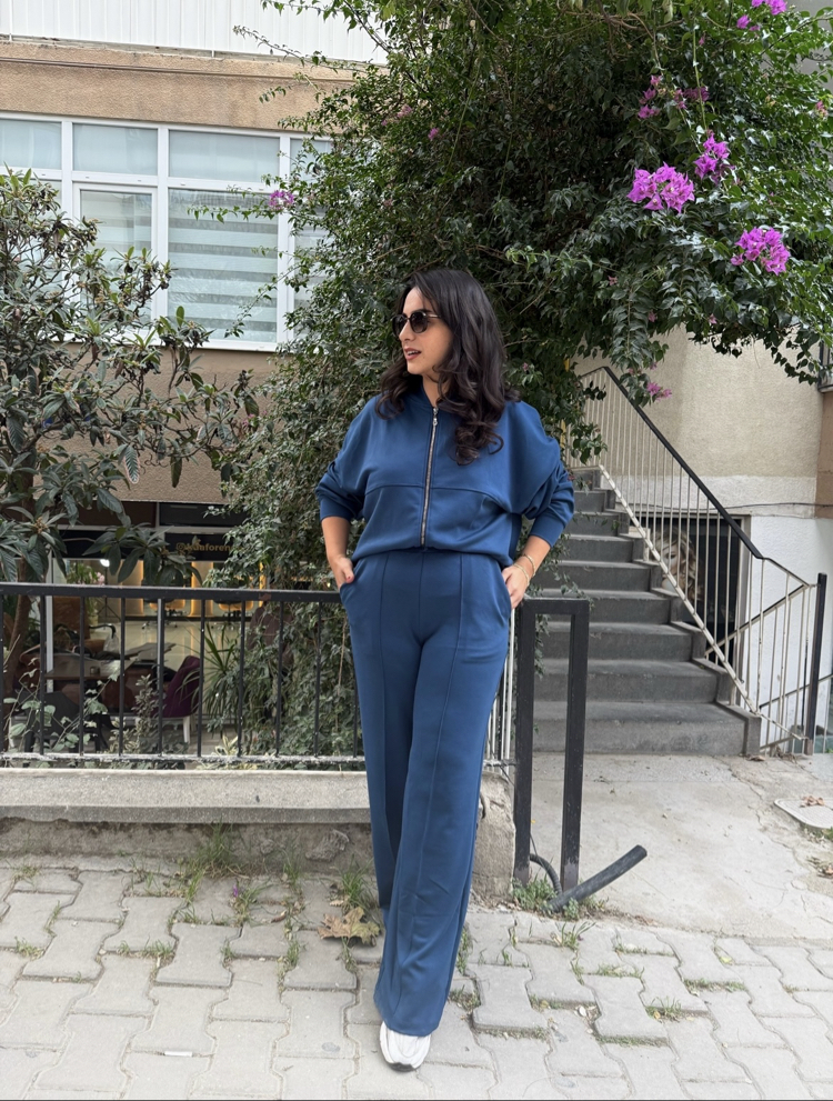 Comfort Line- Petrol Blue