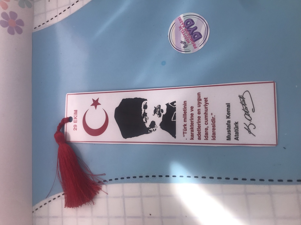 29 Ekim kitap ayracı