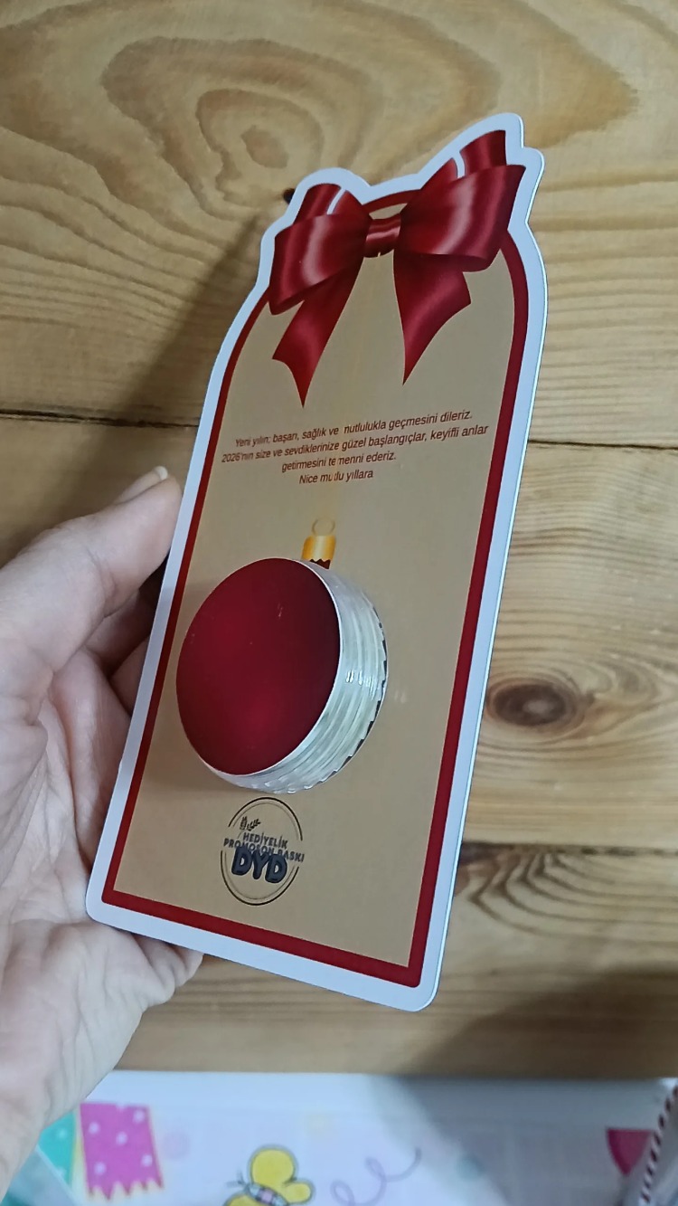 Yeni yil el krm kartli