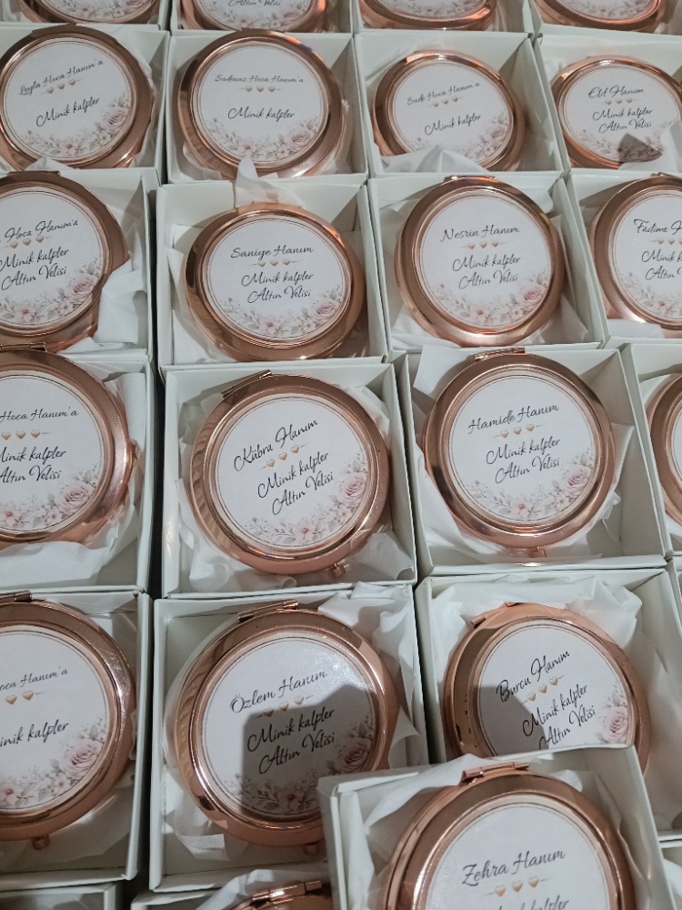 Bronz renk metal CEP aynasi