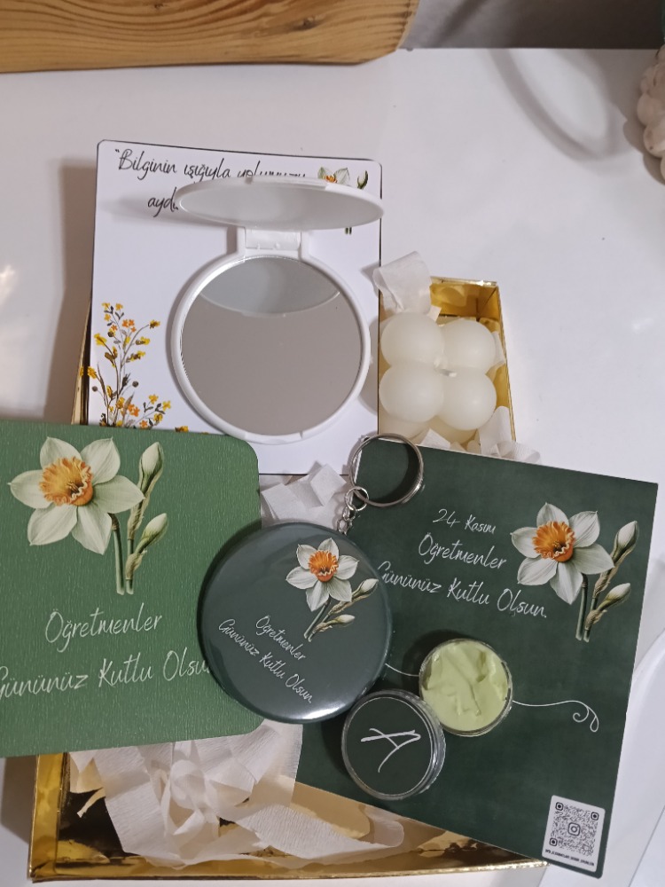 4. Set Ogretmenler gunu hediye seti