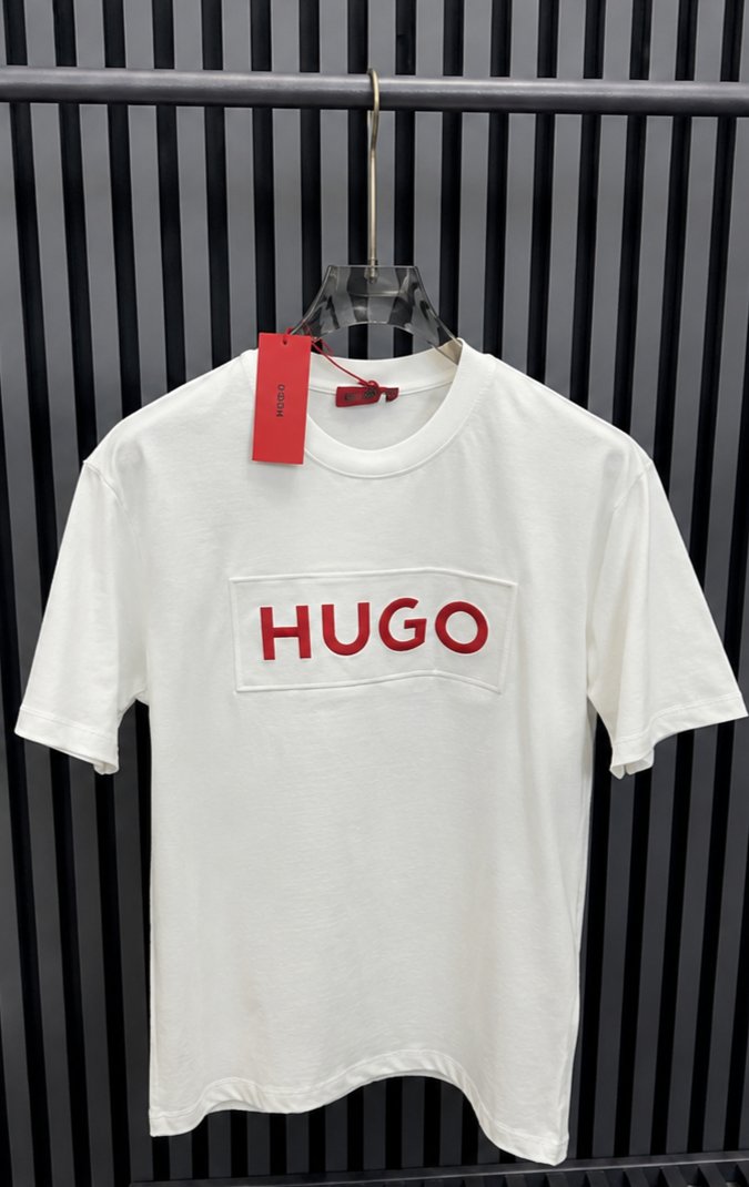 Hugo Boss Beyaz Tişört