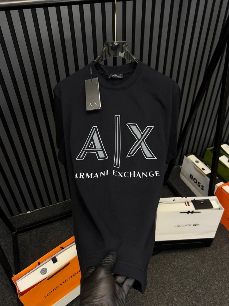 Armani Exchange Tişört