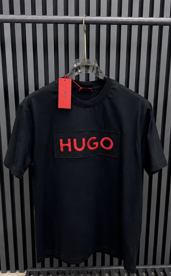 Hugo Boss Siyah Tişört
