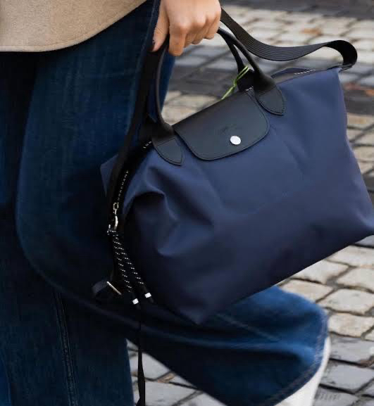 Longchamp Energy Series M Boy (34x20)