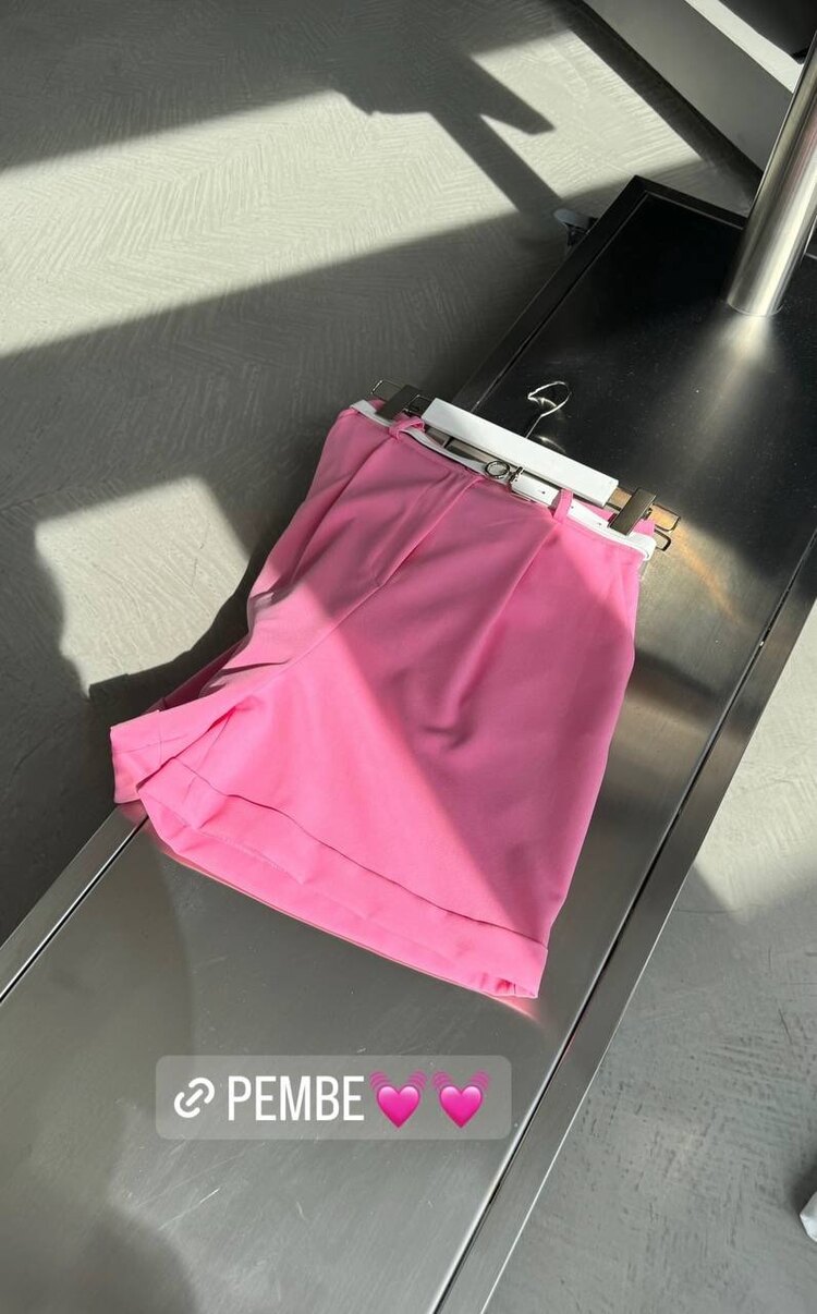 Zara pembe sort