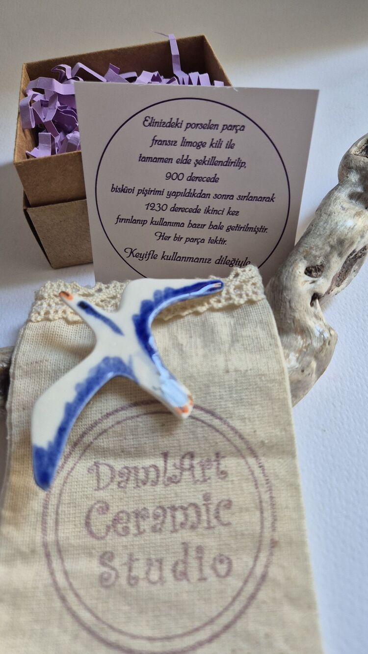 Limoge Porselen Martı Broş