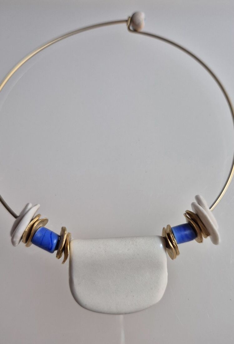 Porselen Mavi cam taşlı Choker Kolye