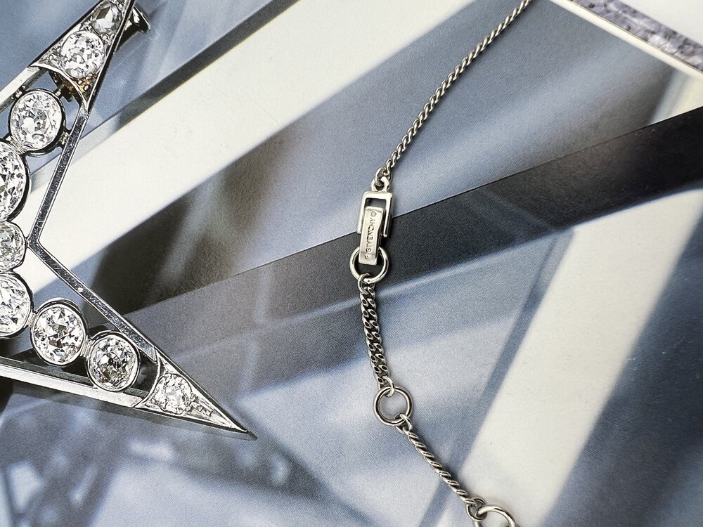 Givenchy Kristal Kolye