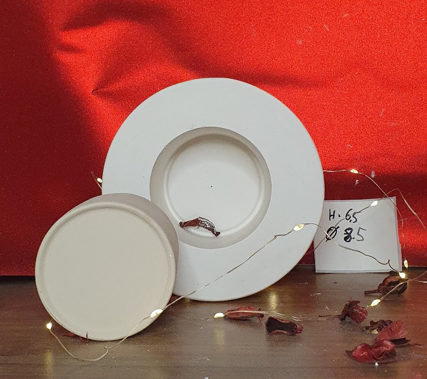 H 6.5  Çapı 8.5 altı oyuklu mug kalıbı