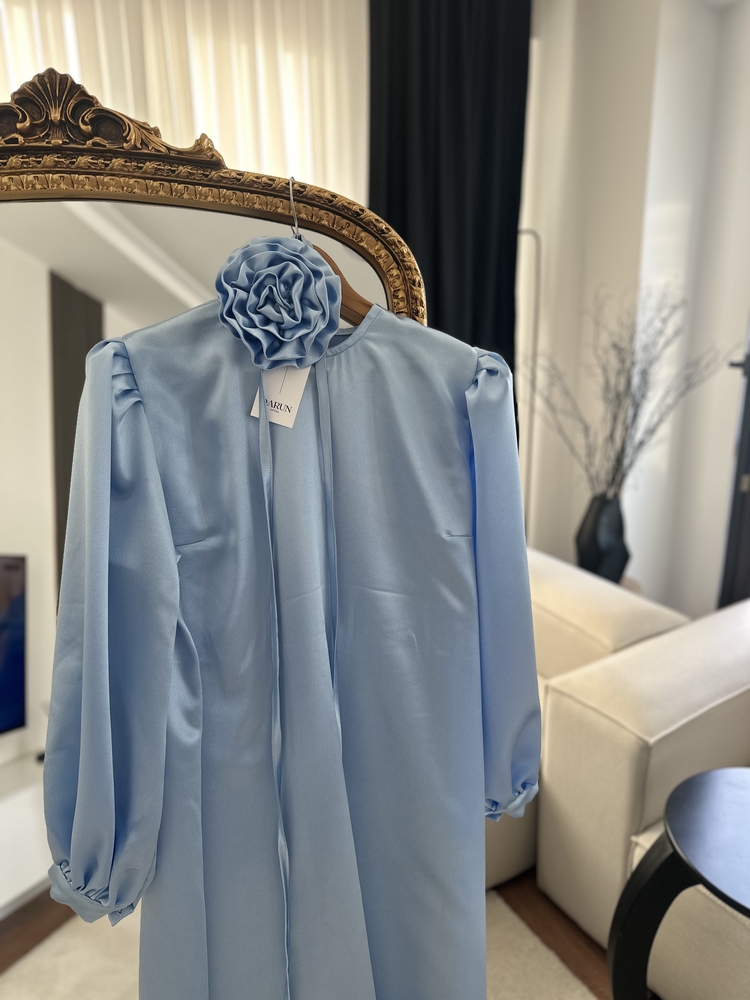 Veronica Dress