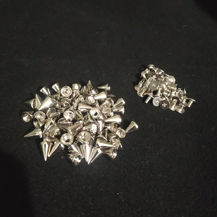 Spike 7x10mm 