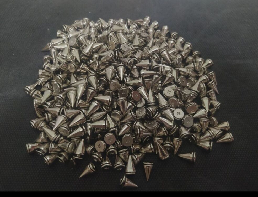 Spike 7x10mm 