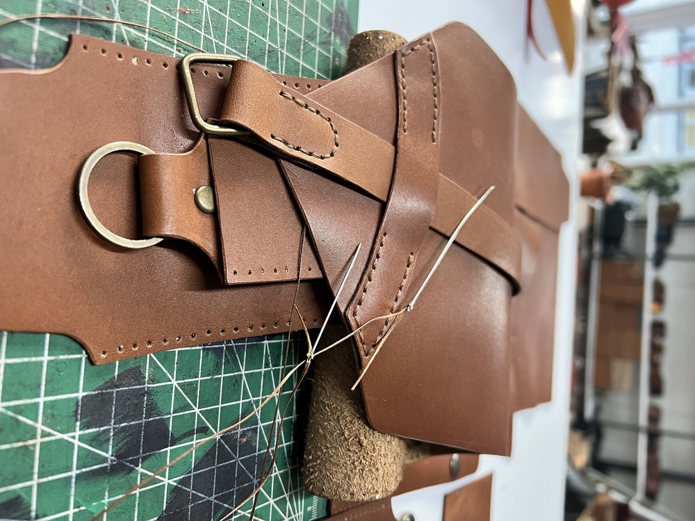 NOMADBAG OMUZ ÇANTASI