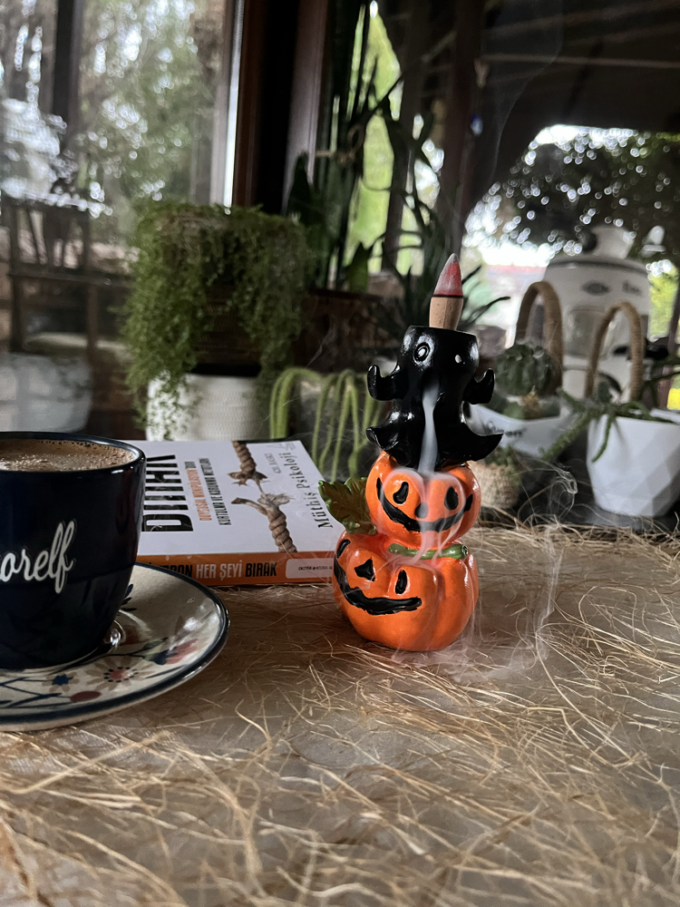 Kabaklı Hayalet Tütsülük 
