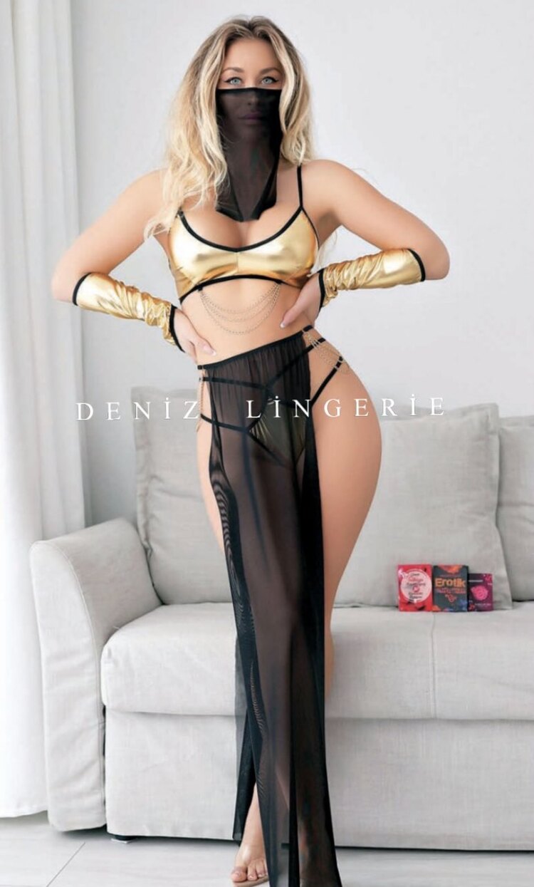 Belly Dancer / Gold Dansöz
