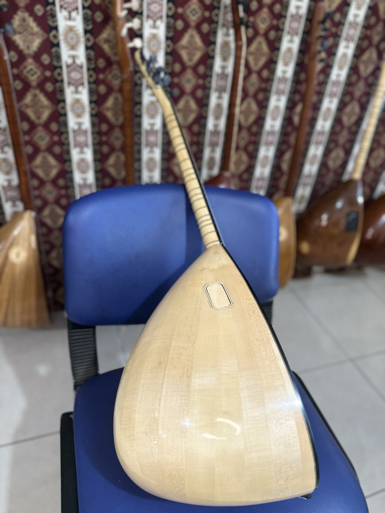 Tam Profesyonel Kısa Sap Kelebek Ağacı Bağlama (40 Tekne) - Kanada Kapaklı