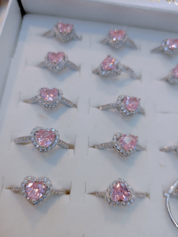 Pandora Pembe Yüzük