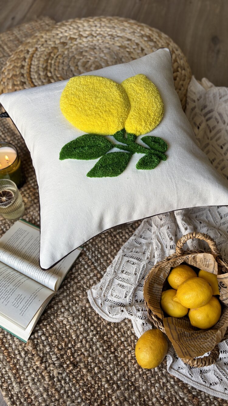 Limon Bahçesi Kırlent Kılıfı