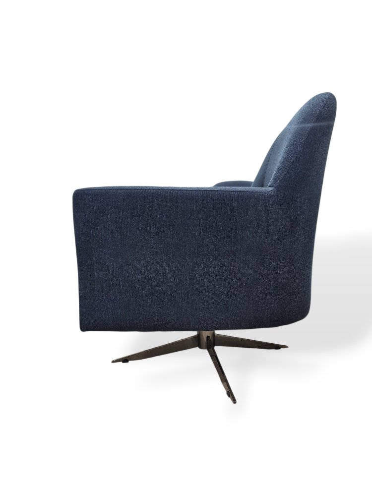 Swivel lounge koltuk