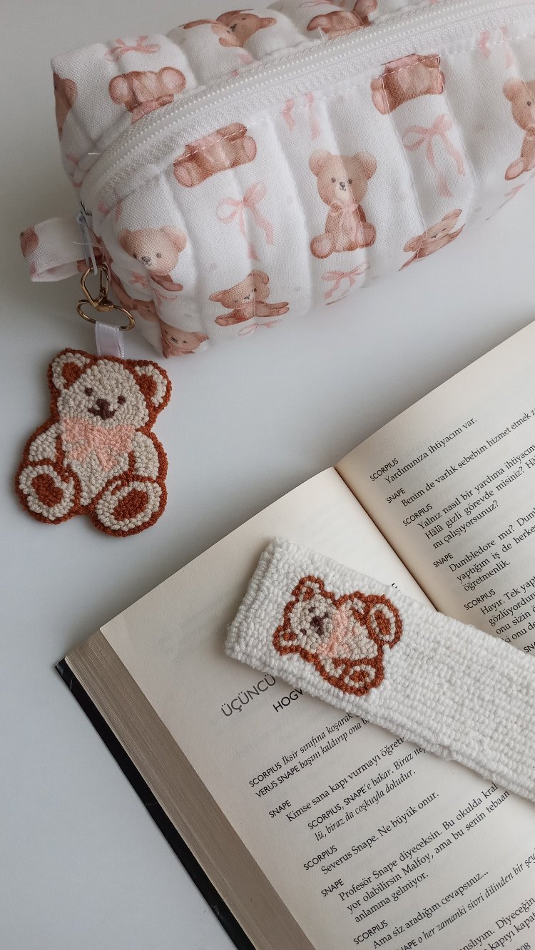 kapitone kalemlik ve punch kitap ayracı