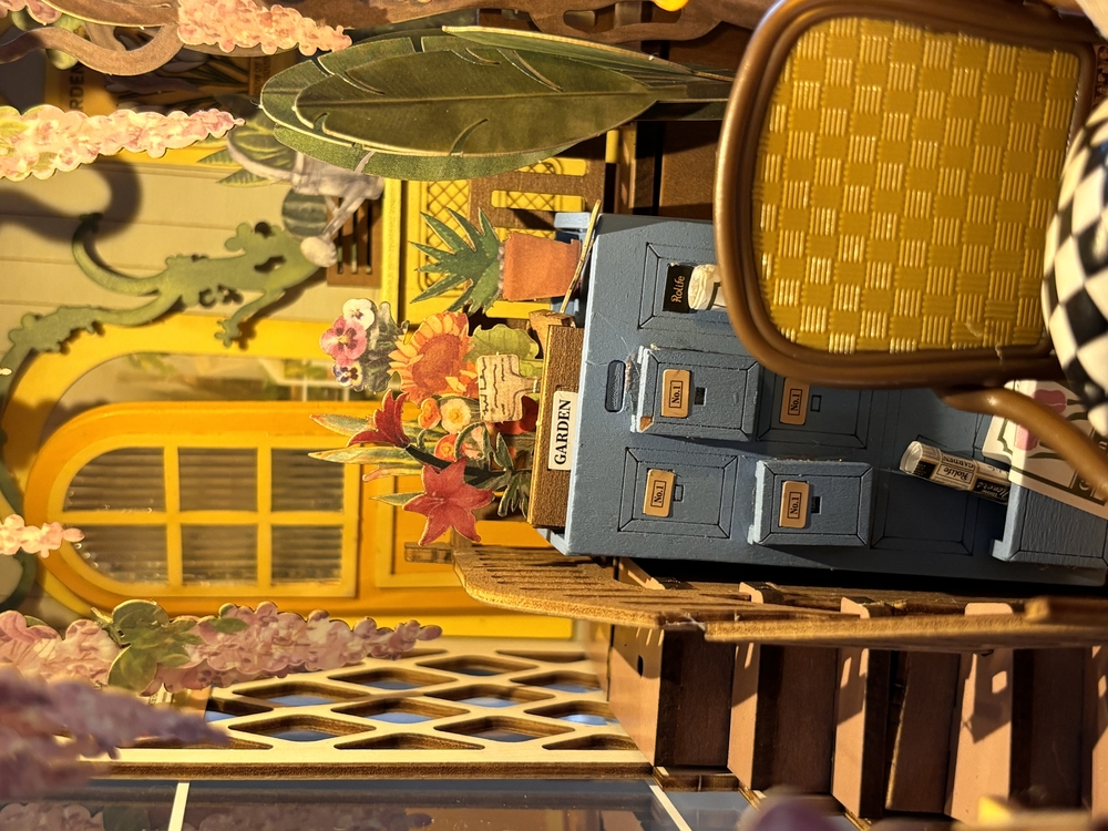 Kış bahçesi booknook