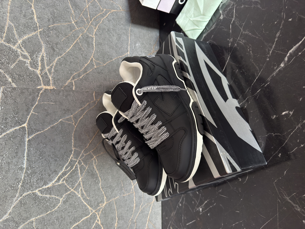 Off White