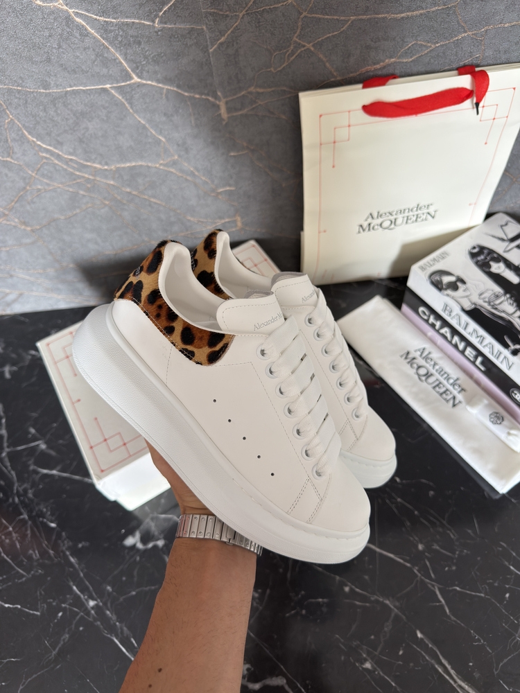 Alexander Mcqueen