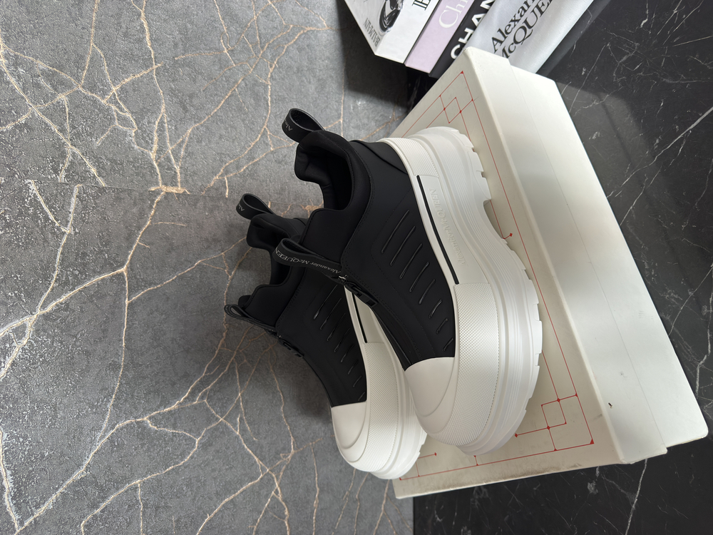 Alexander McQueen