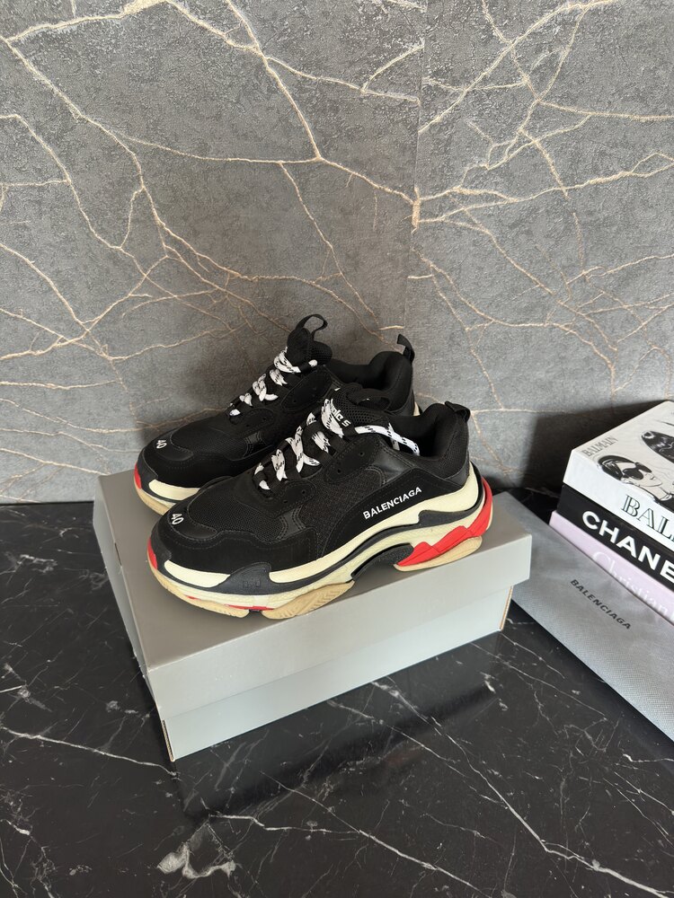 Balenciaga