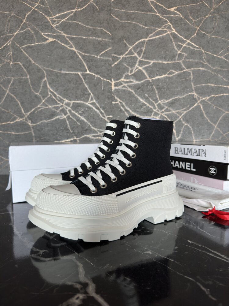 Alexander McQueen
