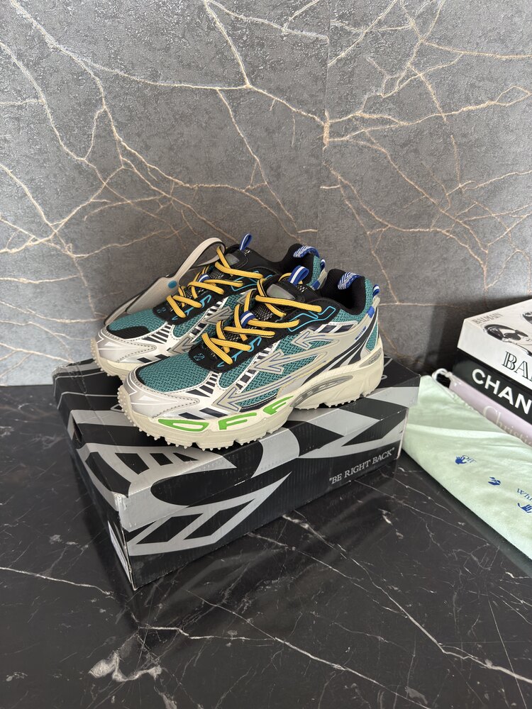 Off White