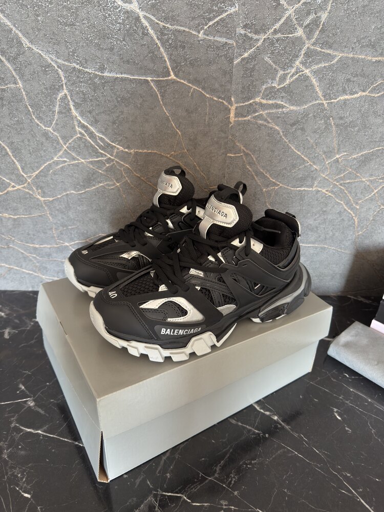 Balenciaga Track