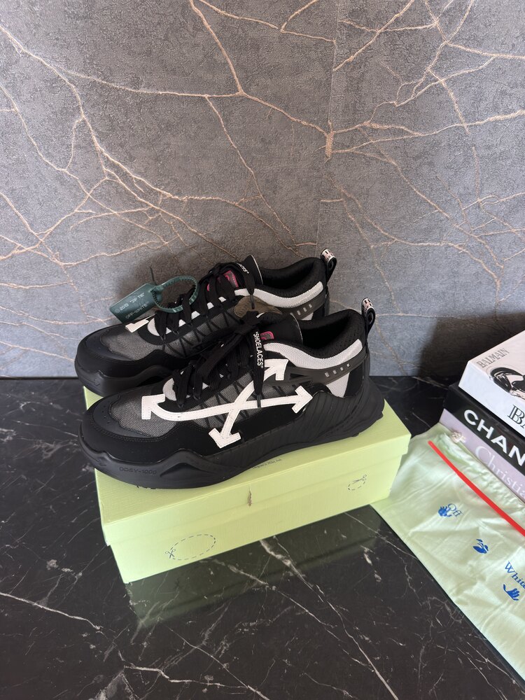 Off White