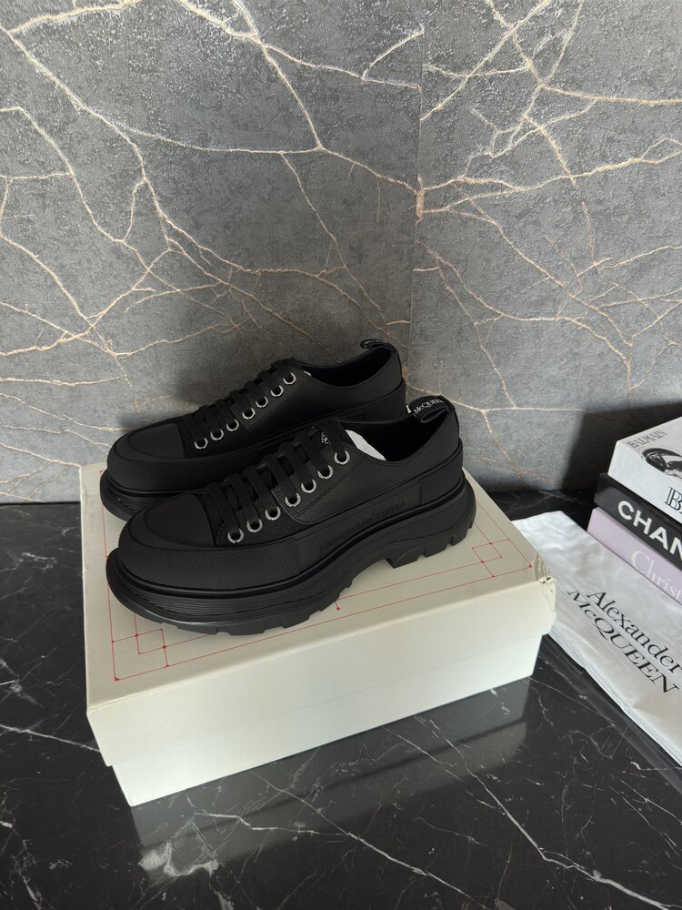 Alexander Mcqueen