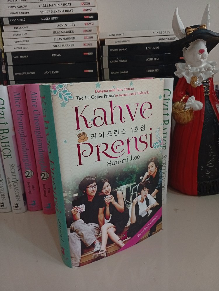 Poster ve Ayıraçlı Koreceden Çeviri - Kahve Prensi