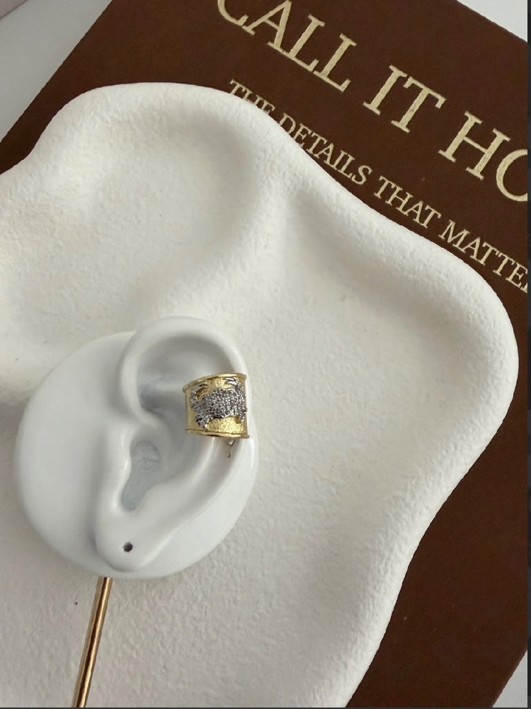 Marka Model Vip 14K Plaka Crab Kıkırdak Küpe