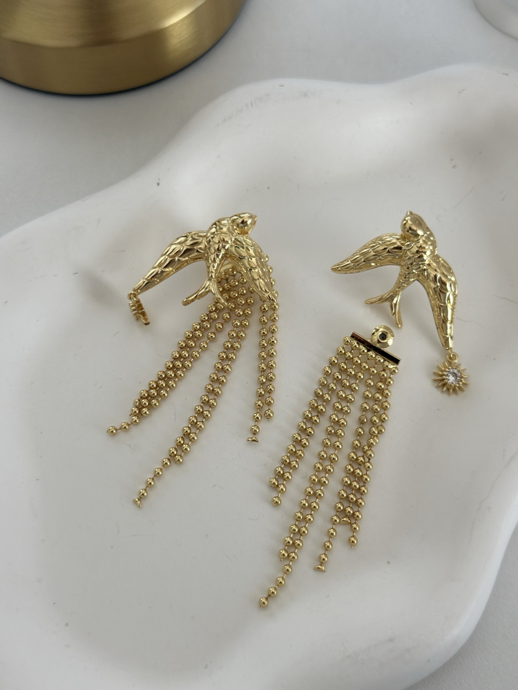 Vip 14K Kırlangıç Kuşu Küpe