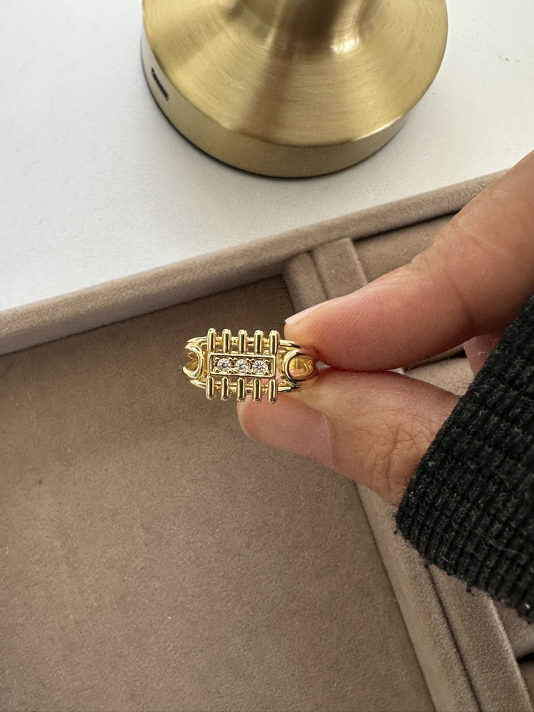 Vip 14K Zirkon Taşlı Ayarlanabilir Yüzük