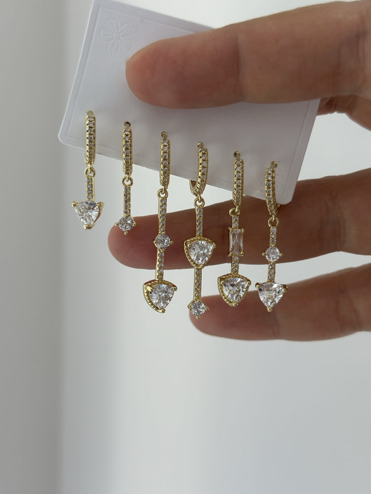 Vip 14K Zirkon Taşlılı 6 lı Küpe Set